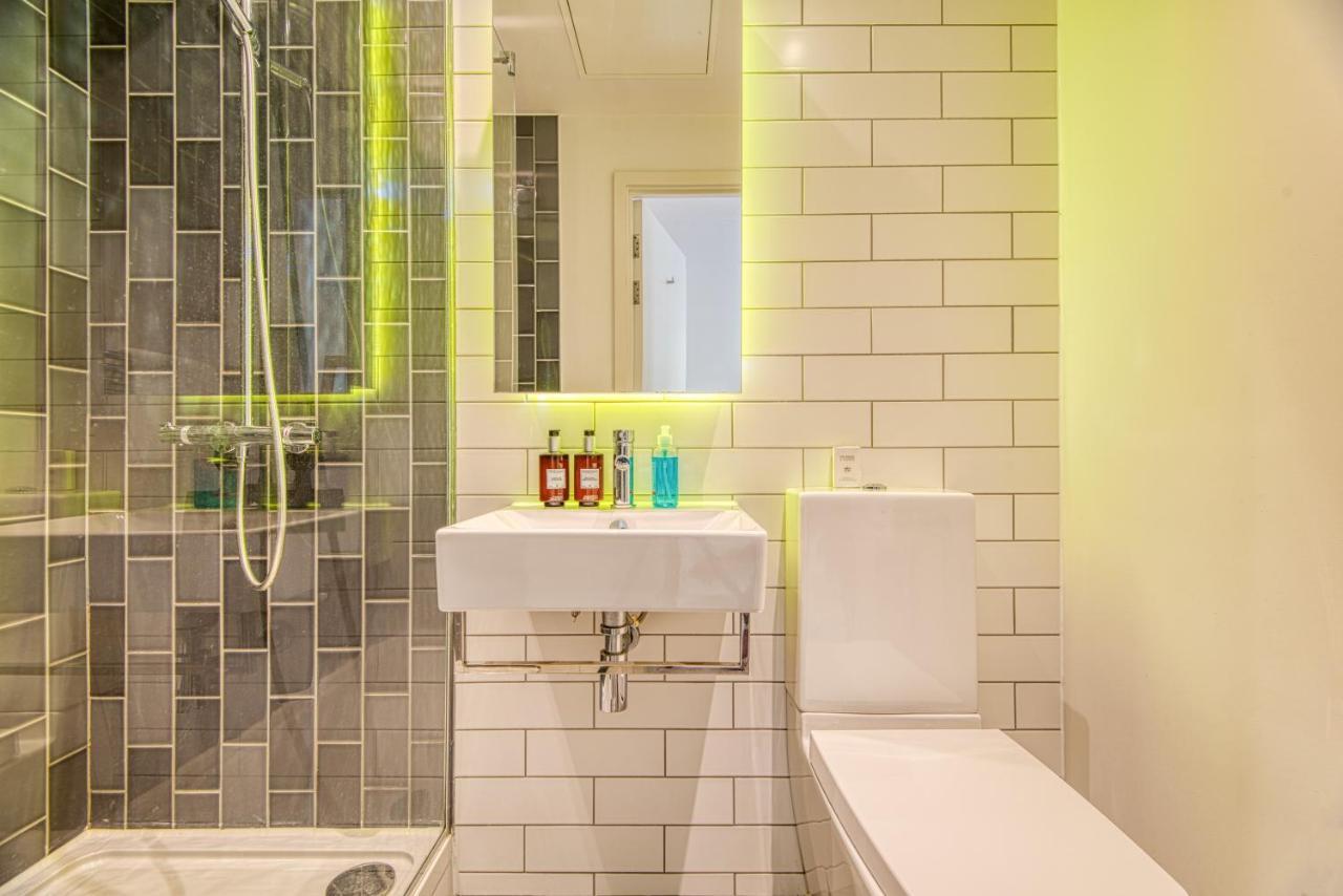 Austin David Apartments Royal Wharf London Bagian luar foto