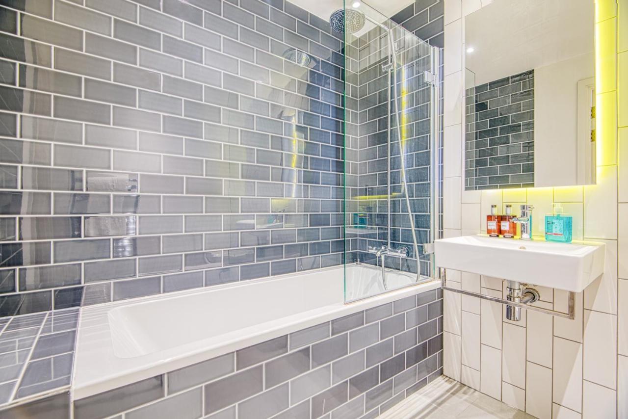 Austin David Apartments Royal Wharf London Bagian luar foto